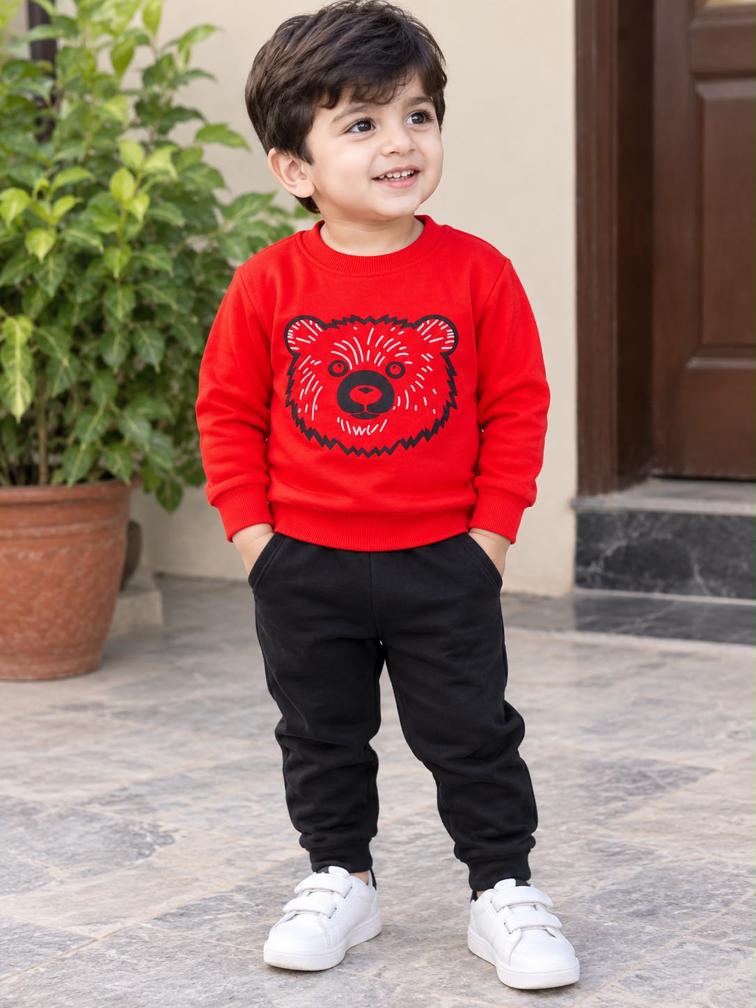 Giggles for Kids Bright Red Bear Face Graphic Fleece Sweatshirt (Ages 2–12 Years)